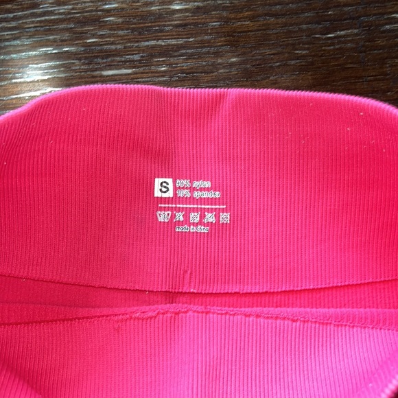 🧡Amazon Workout Set Hot Pink - Picture 4 of 5